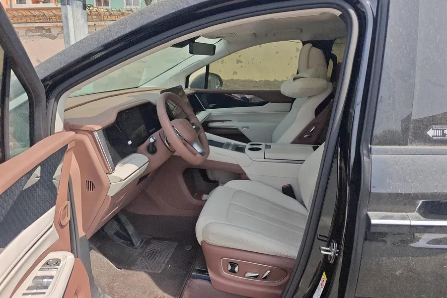 2025 BYD Xia 1.5T 156HP L4 E-CVT PHEV 36.6KWH,autocango,china used car exporter,china ev exporter,chinese used car exporter,chinese used ev exporter