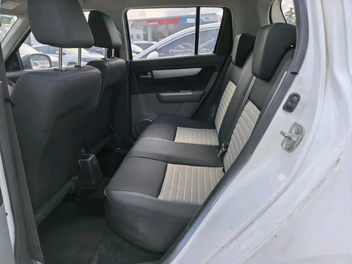 2016 Suzuki Swift 1.5L 103HP L4 4AT,autocango,china used car exporter,china ev exporter,chinese used car exporter,chinese used ev exporter