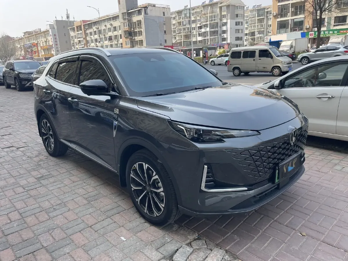 2025 ChangAn QiYuan Q05 Classic 1.5L 98HP L4 E-CVT PHEV 18.4KWH,autocango,china used car exporter,china ev exporter,chinese used car exporter,chinese used ev exporter