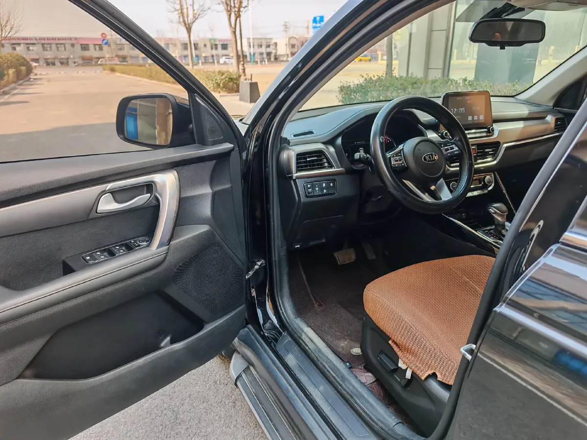 2019 Kia Sportage R 2.0L 160HP L4 6AT,autocango,china used car exporter,china ev exporter,chinese used car exporter,chinese used ev exporter