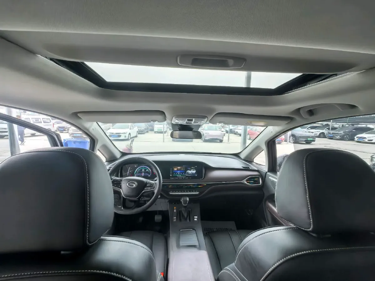 2023 GAC Trumpchi M6 1.5T 177HP L4 7DCT,autocango,china used car exporter,china ev exporter,chinese used car exporter,chinese used ev exporter