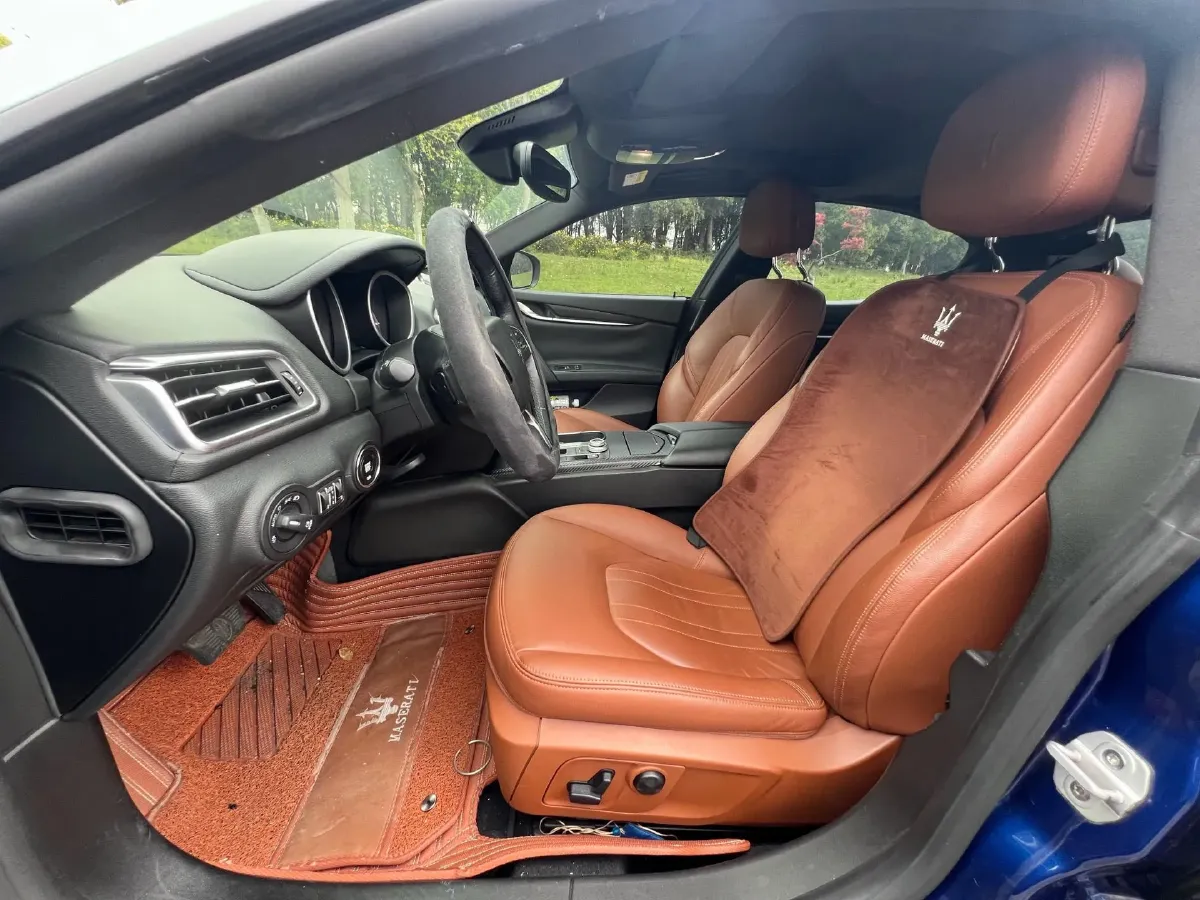 2018 Maserati Ghibli 3.0T 350HP V6 8AT,autocango,china used car exporter,china ev exporter,chinese used car exporter,chinese used ev exporter