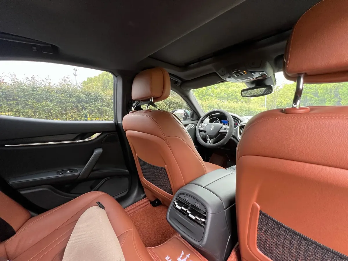 2018 Maserati Ghibli 3.0T 350HP V6 8AT,autocango,china used car exporter,china ev exporter,chinese used car exporter,chinese used ev exporter