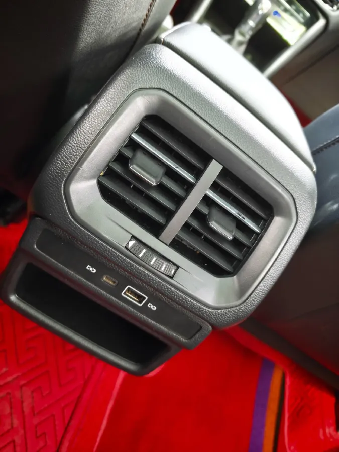 2021 Volkswagen Tharu 1.4T 150HP L4 7DCT,autocango,china used car exporter,china ev exporter,chinese used car exporter,chinese used ev exporter