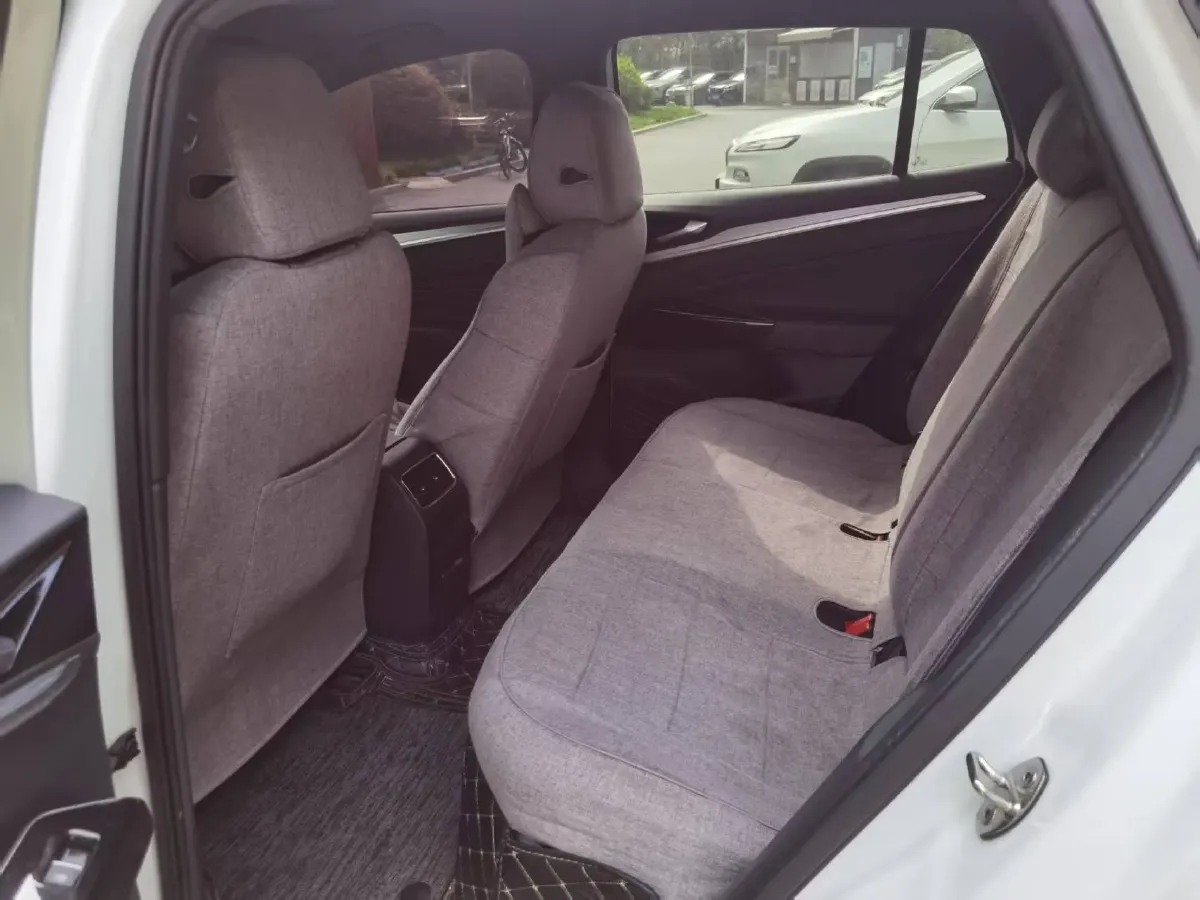 2024 Volkswagen ID.4 Crozz BEV 55.7KWH,autocango,china used car exporter,china ev exporter,chinese used car exporter,chinese used ev exporter