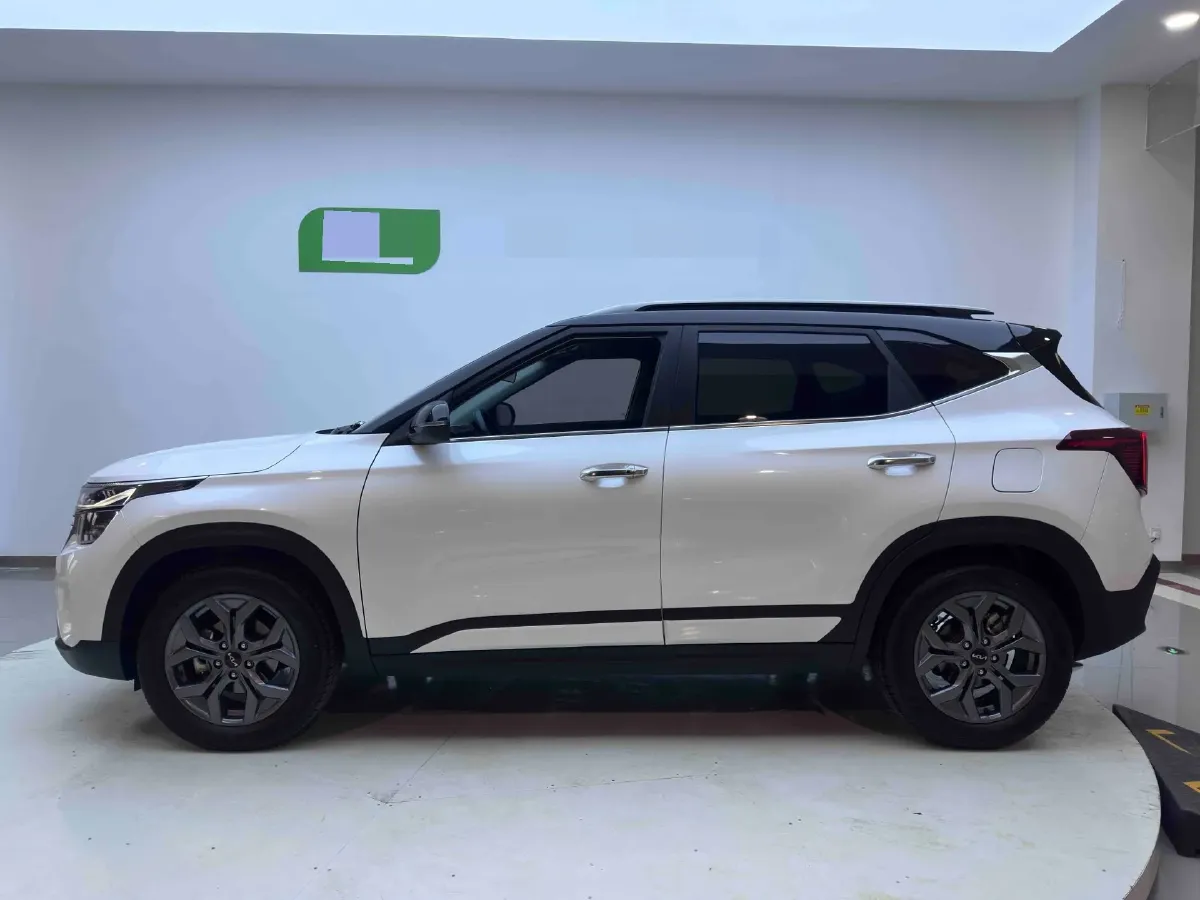 2023 Kia Seltos 1.5L 115HP L4 CVT,autocango,china used car exporter,china ev exporter,chinese used car exporter,chinese used ev exporter