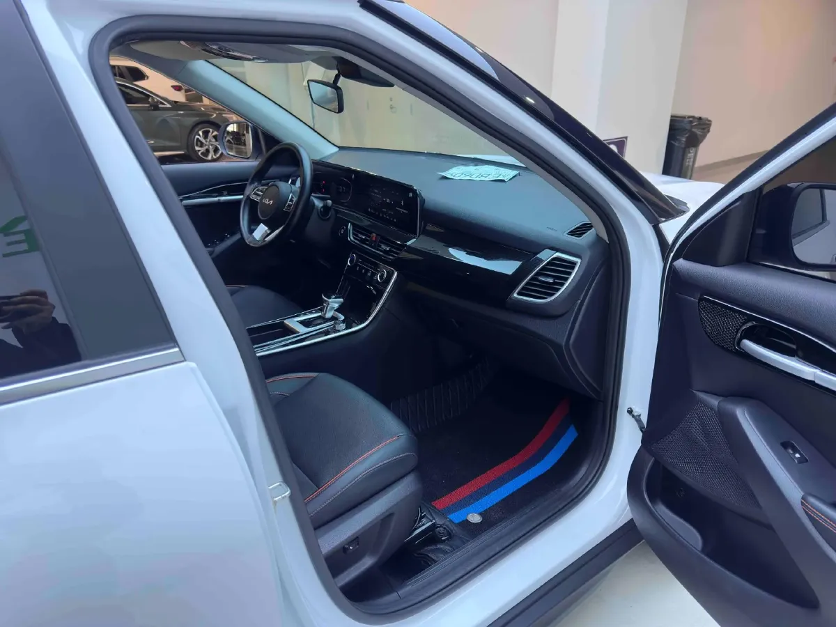 2023 Kia Seltos 1.5L 115HP L4 CVT,autocango,china used car exporter,china ev exporter,chinese used car exporter,chinese used ev exporter