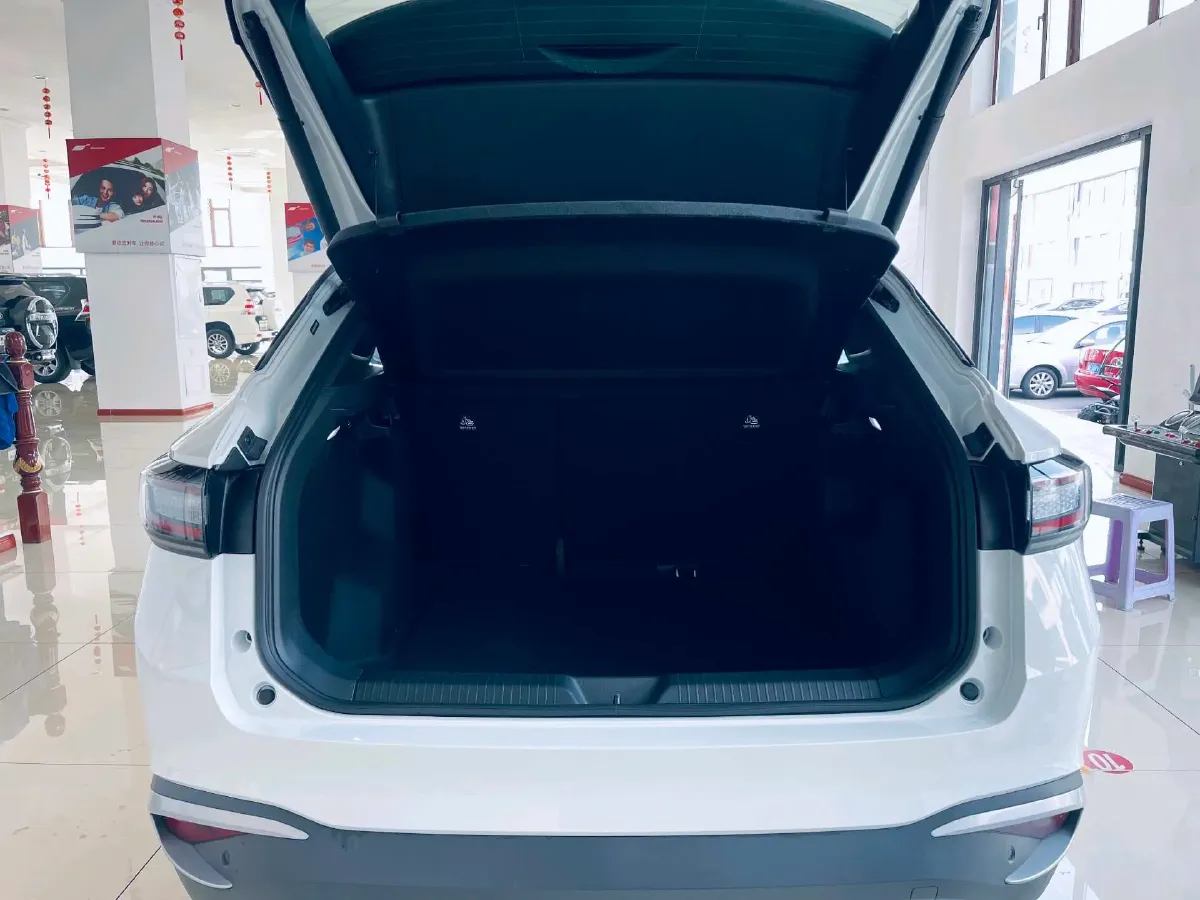 2025 Volkswagen ID.4 X BEV 52.8KWH,autocango,china used car exporter,china ev exporter,chinese used car exporter,chinese used ev exporter