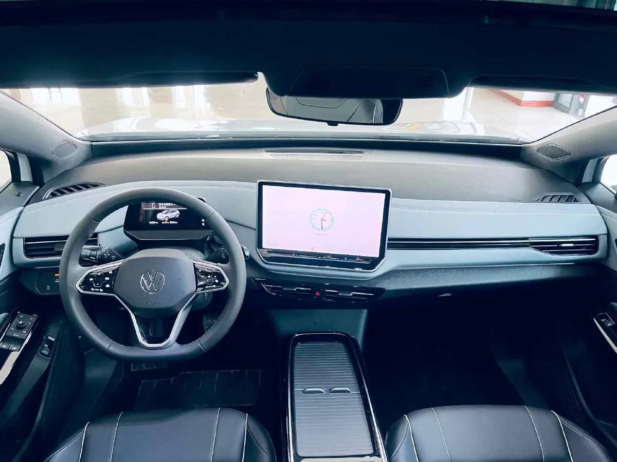 2025 Volkswagen ID.4 X BEV 52.8KWH,autocango,china used car exporter,china ev exporter,chinese used car exporter,chinese used ev exporter