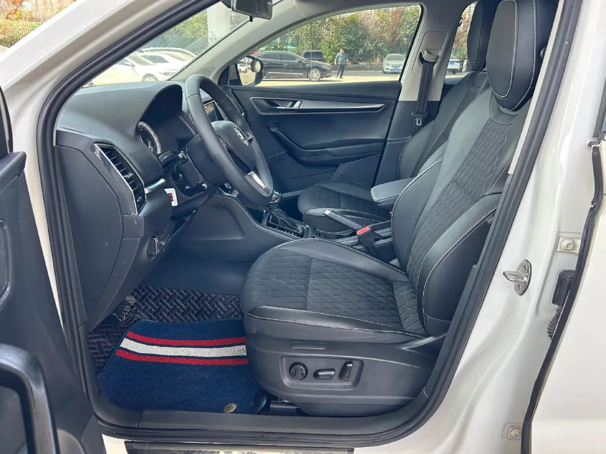 2018 Skoda Octavia 1.4T 150HP L4 7DCT,autocango,china used car exporter,china ev exporter,chinese used car exporter,chinese used ev exporter