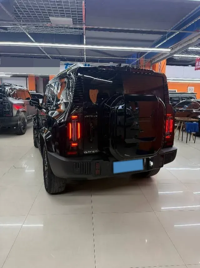 2024 Jetour Traveller 2.0T 254HP L4 7DCT,autocango,china used car exporter,china ev exporter,chinese used car exporter,chinese used ev exporter