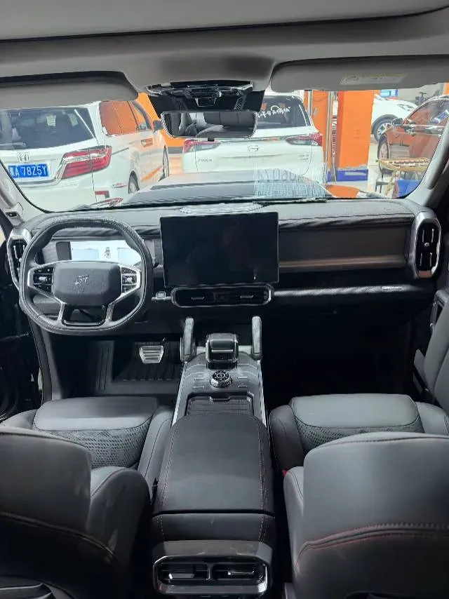 2024 Jetour Traveller 2.0T 254HP L4 7DCT,autocango,china used car exporter,china ev exporter,chinese used car exporter,chinese used ev exporter