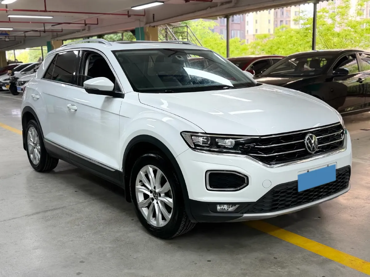 2021 Volkswagen T-Roc 1.4T 150HP L4 7DCT,autocango,china used car exporter,china ev exporter,chinese used car exporter,chinese used ev exporter