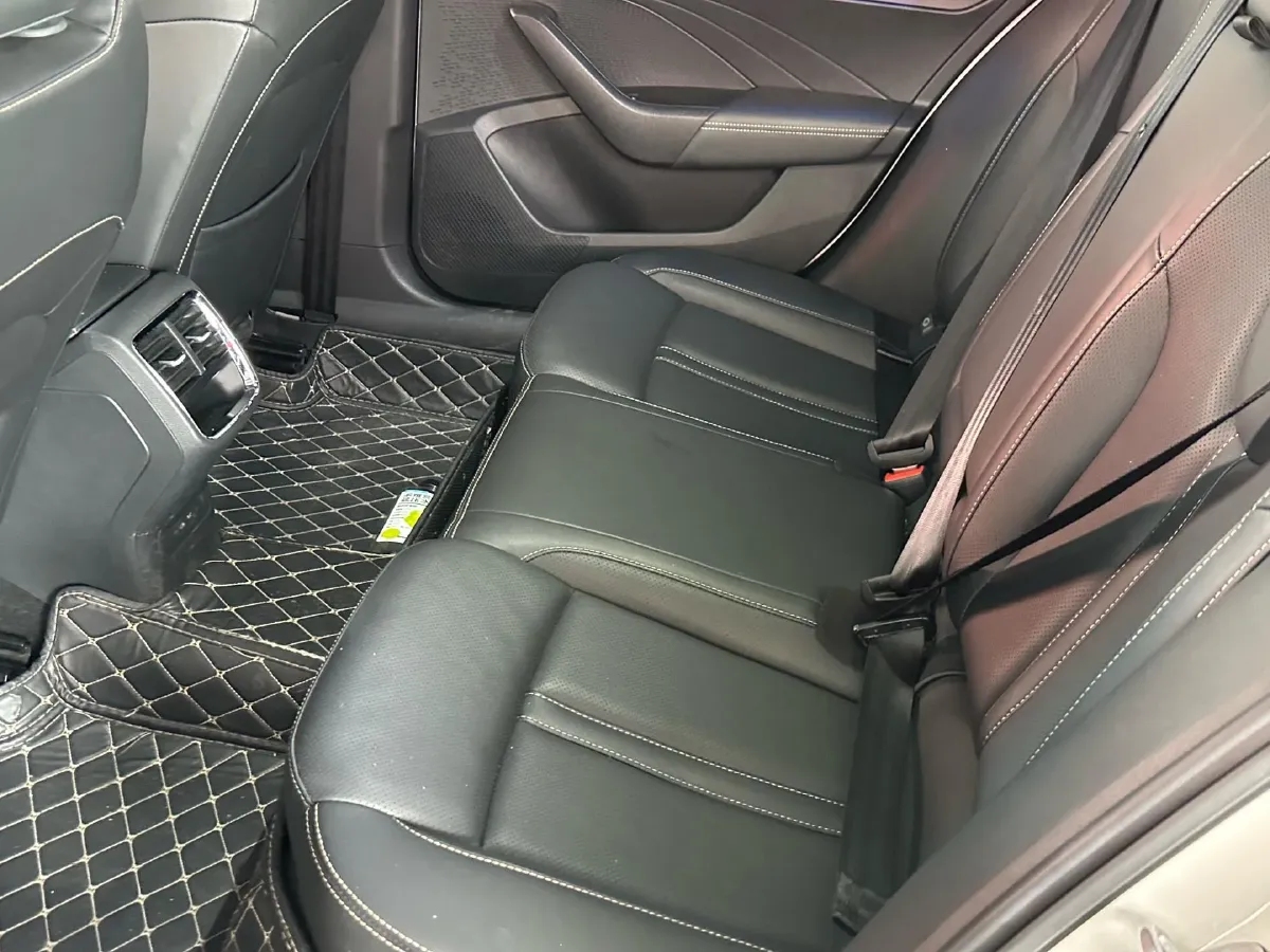 2021 Skoda Octavia 1.4T 150HP L4 7DCT,autocango,china used car exporter,china ev exporter,chinese used car exporter,chinese used ev exporter