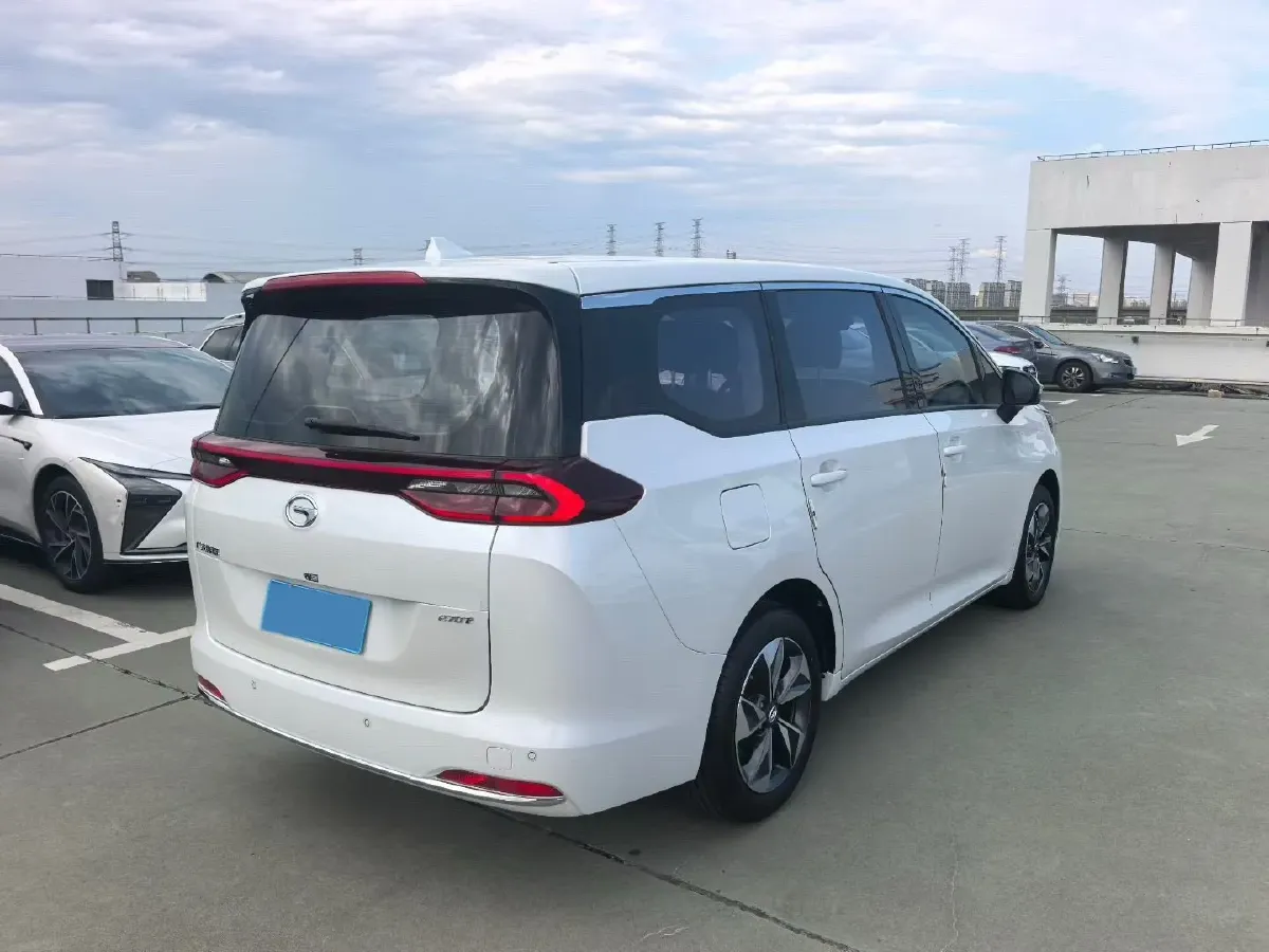 2023 GAC Trumpchi M6 1.5T 177HP L4 7DCT,autocango,china used car exporter,china ev exporter,chinese used car exporter,chinese used ev exporter