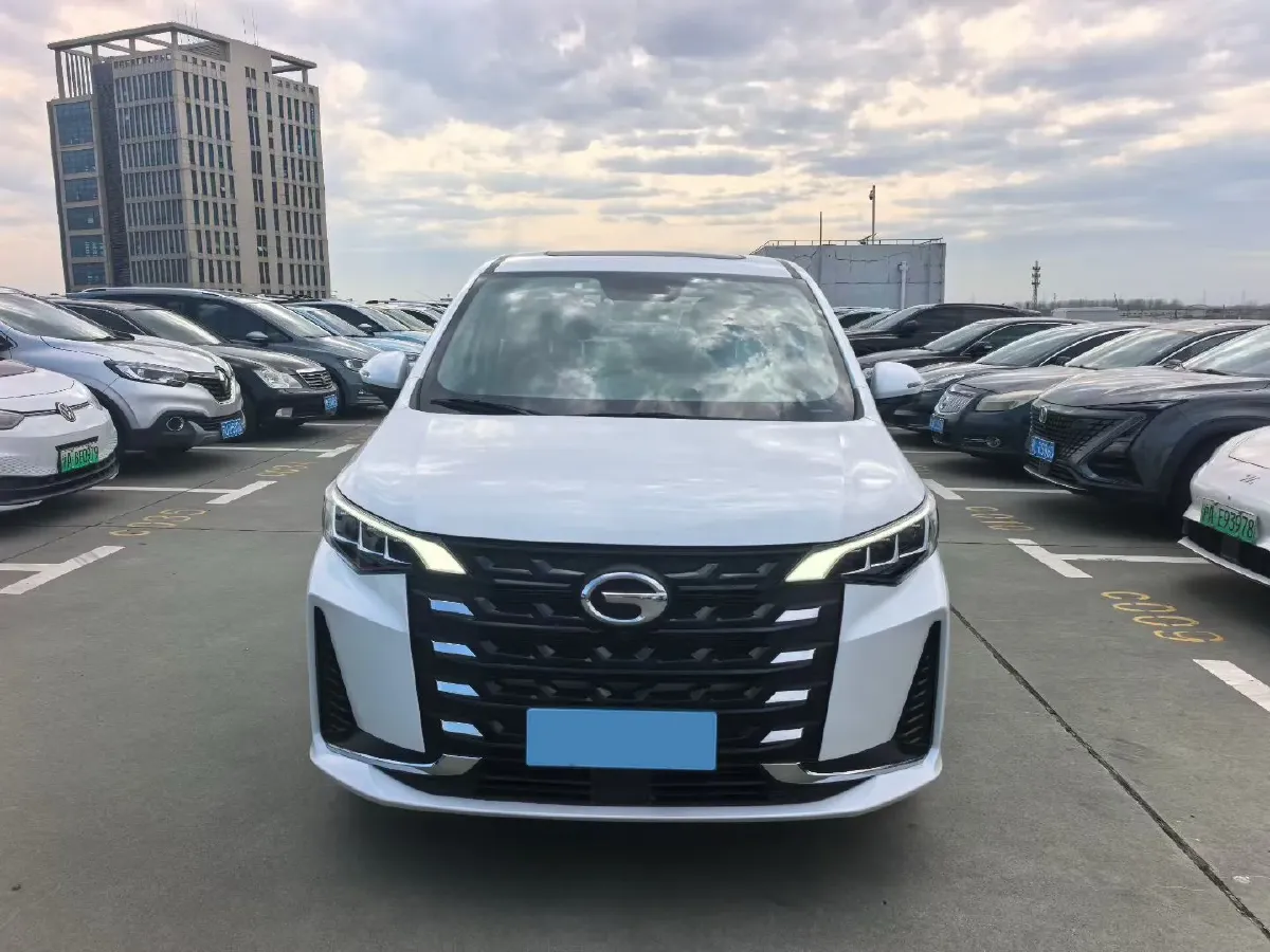 2023 GAC Trumpchi M6 1.5T 177HP L4 7DCT,autocango,china used car exporter,china ev exporter,chinese used car exporter,chinese used ev exporter