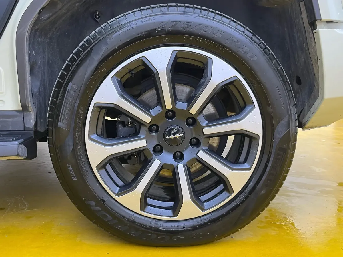 2025 FangChengBao Bao 5 1.5T 194HP L4 E-CVT PHEV 31.8KWH,autocango,china used car exporter,china ev exporter,chinese used car exporter,chinese used ev exporter