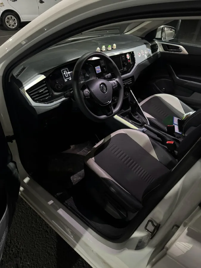 2021 Haval H6 1.5T 169HP L4 7DCT,autocango,china used car exporter,china ev exporter,chinese used car exporter,chinese used ev exporter