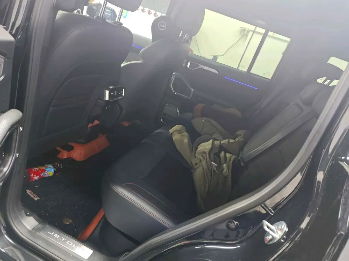 2023 Jetour Traveller 2.0T 254HP L4 8AT,autocango,china used car exporter,china ev exporter,chinese used car exporter,chinese used ev exporter