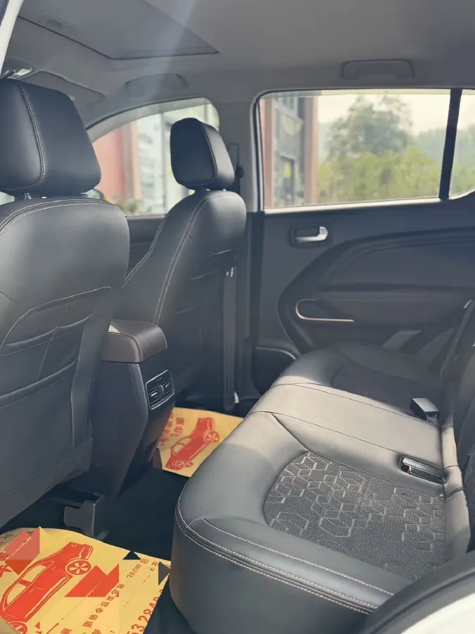 2019 GAC Trumpchi GS3 1.5T 163HP L3 6MT,autocango,china used car exporter,china ev exporter,chinese used car exporter,chinese used ev exporter