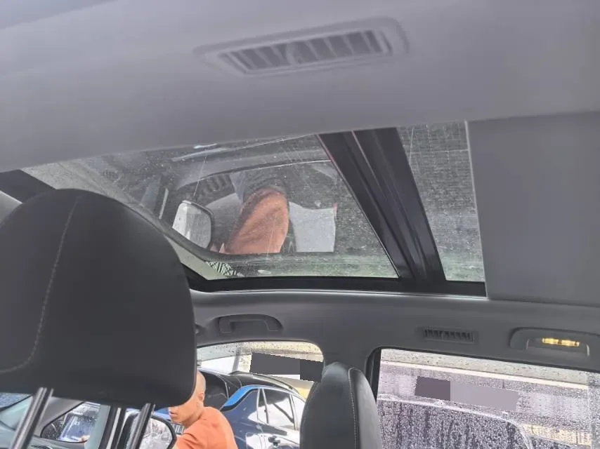 2021 GAC Trumpchi M6 1.5T 169HP L4 7DCT,autocango,china used car exporter,china ev exporter,chinese used car exporter,chinese used ev exporter