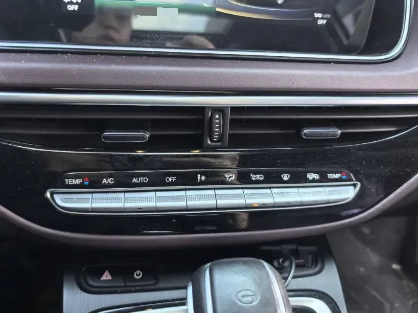 2021 GAC Trumpchi M6 1.5T 169HP L4 7DCT,autocango,china used car exporter,china ev exporter,chinese used car exporter,chinese used ev exporter