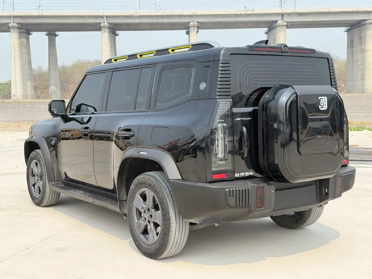 2023 Jetour Traveller 1.5T 184HP L4 7DCT,autocango,china used car exporter,china ev exporter,chinese used car exporter,chinese used ev exporter