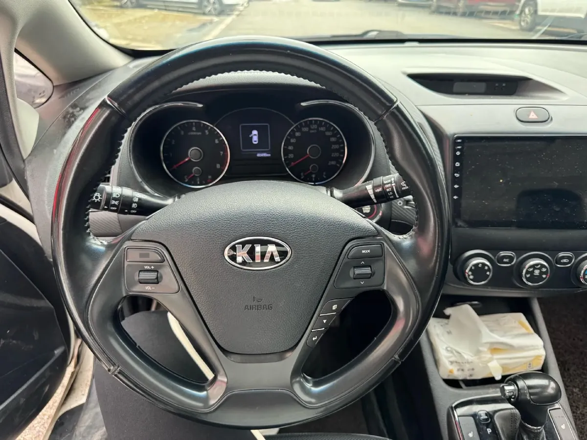 2017 Kia K3 1.6L 128HP L4 6AT,autocango,china used car exporter,china ev exporter,chinese used car exporter,chinese used ev exporter