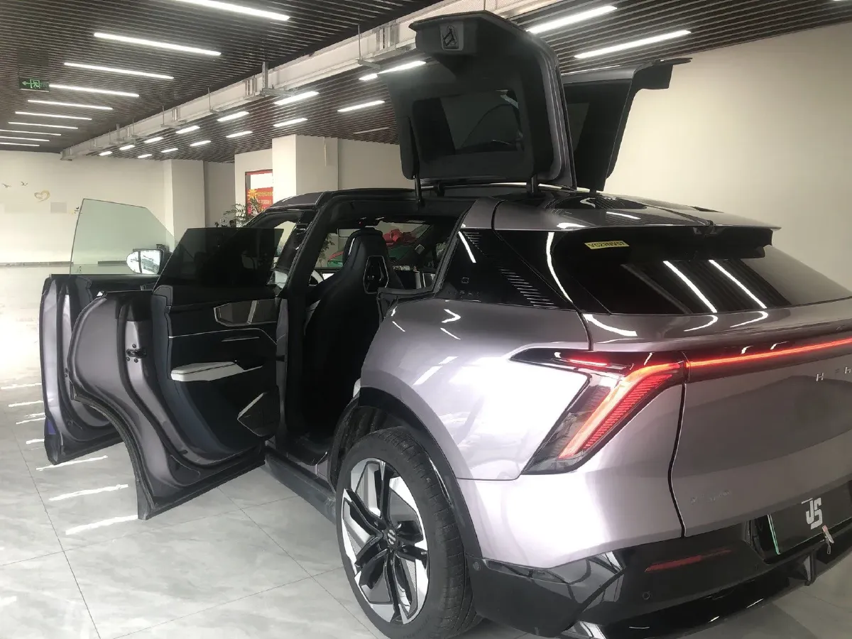 2023 HiPhi Y BEV 115KWH,autocango,china used car exporter,china ev exporter,chinese used car exporter,chinese used ev exporter