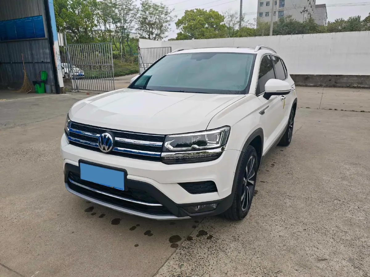 2020 Volkswagen Tharu 2.0T 186HP L4 7DCT,autocango,china used car exporter,china ev exporter,chinese used car exporter,chinese used ev exporter