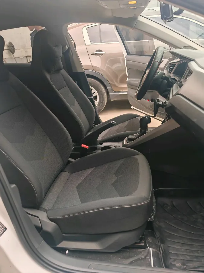 2023 Volkswagen Polo 1.5L 113HP L4 6AT,autocango,china used car exporter,china ev exporter,chinese used car exporter,chinese used ev exporter