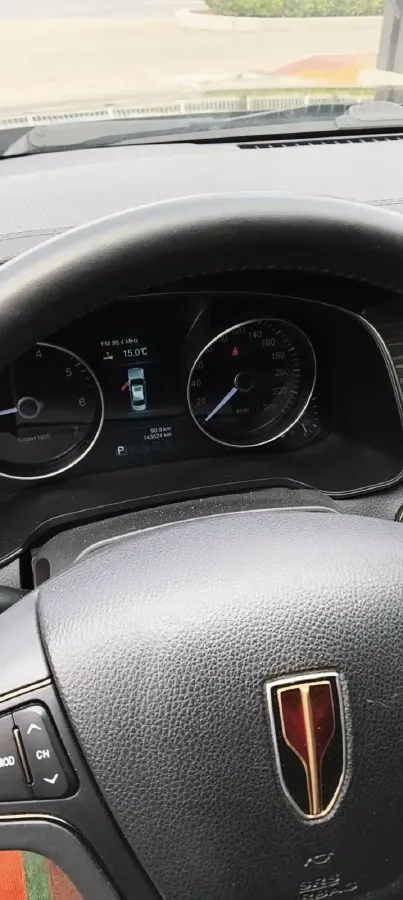 2019 HongQi H7 1.8T 188HP L4 6AT,autocango,china used car exporter,china ev exporter,chinese used car exporter,chinese used ev exporter