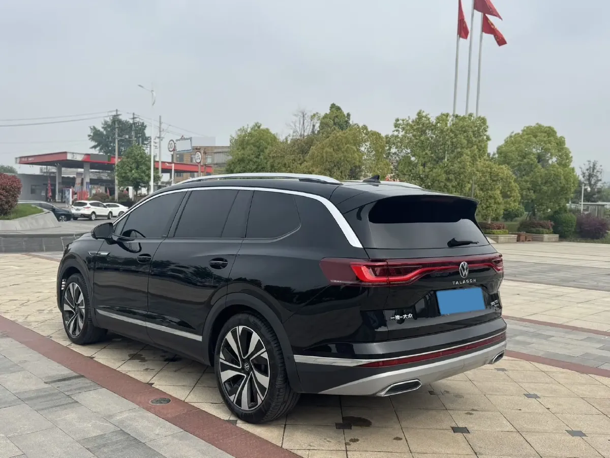2023 Volkswagen Talagon 2.0T 220HP L4 7DCT,autocango,china used car exporter,china ev exporter,chinese used car exporter,chinese used ev exporter