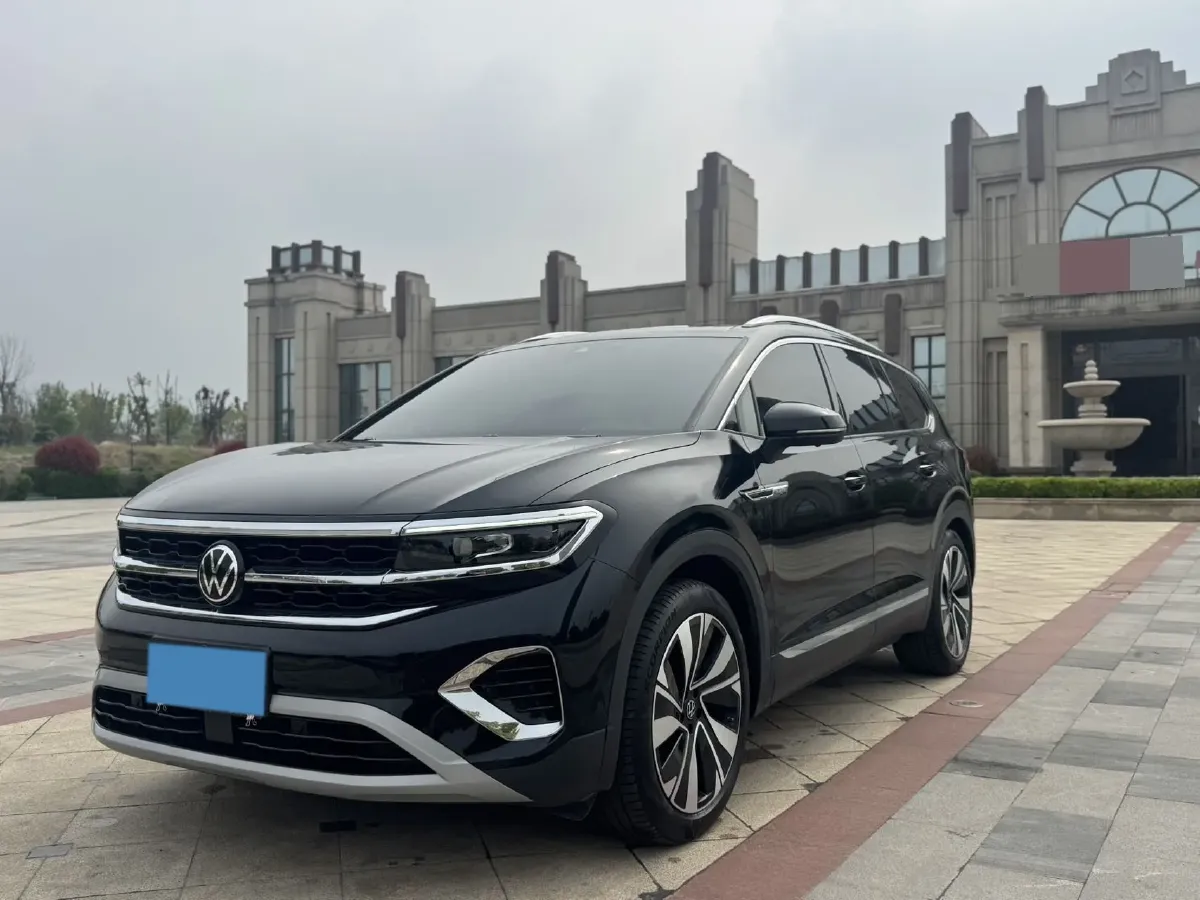 2023 Volkswagen Talagon 2.0T 220HP L4 7DCT,autocango,china used car exporter,china ev exporter,chinese used car exporter,chinese used ev exporter