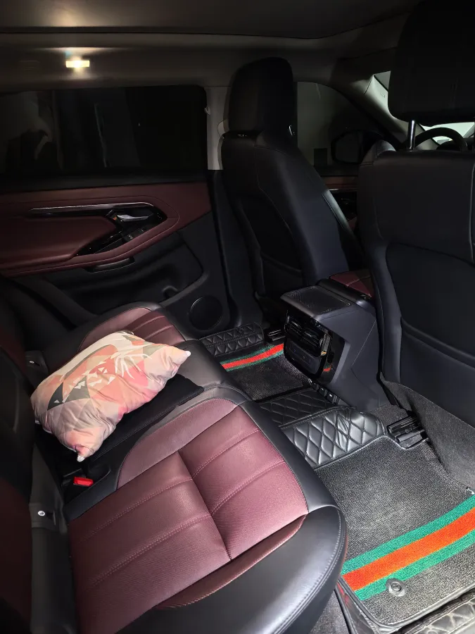 2022 Land Rover Range Rover Evoque 2.0T 249HP L4 9AT,autocango,china used car exporter,china ev exporter,chinese used car exporter,chinese used ev exporter