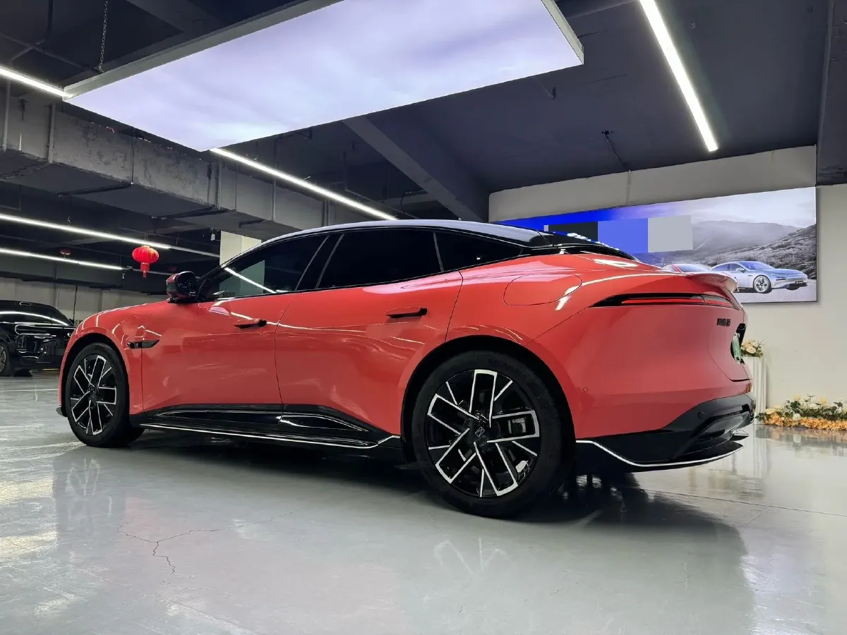 2025 Avatr 06 REEV 156HP REEV,autocango,china used car exporter,china ev exporter,chinese used car exporter,chinese used ev exporter