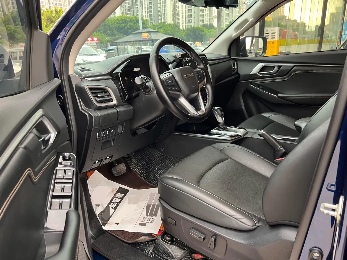 2021 Isuzu D-MAX 1.9T 163HP L4 6AT,autocango,china used car exporter,china ev exporter,chinese used car exporter,chinese used ev exporter