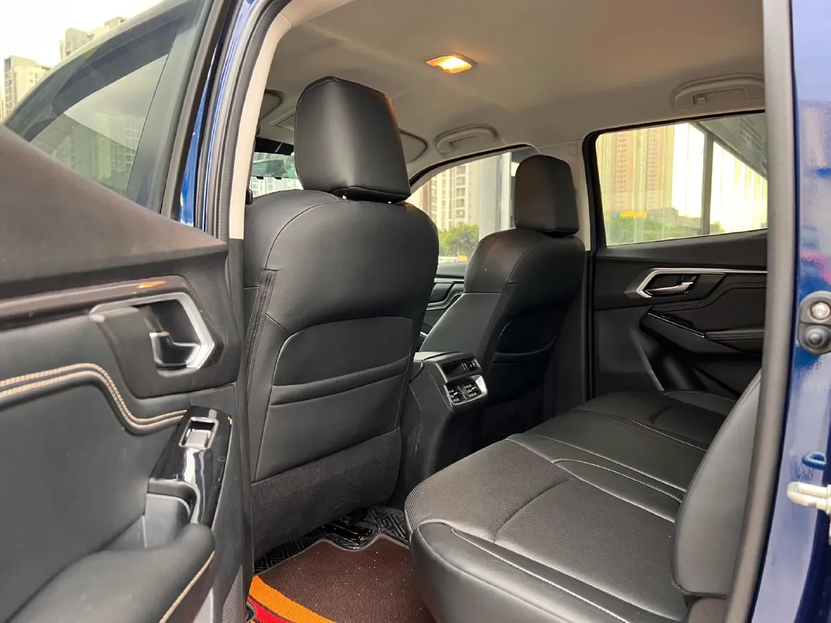 2021 Isuzu D-MAX 1.9T 163HP L4 6AT,autocango,china used car exporter,china ev exporter,chinese used car exporter,chinese used ev exporter