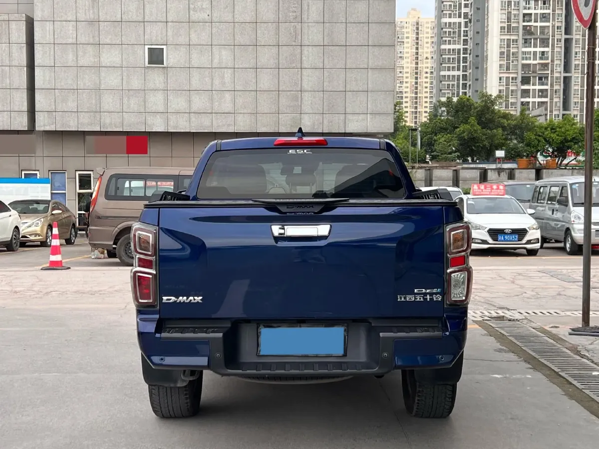 2021 Isuzu D-MAX 1.9T 163HP L4 6AT,autocango,china used car exporter,china ev exporter,chinese used car exporter,chinese used ev exporter