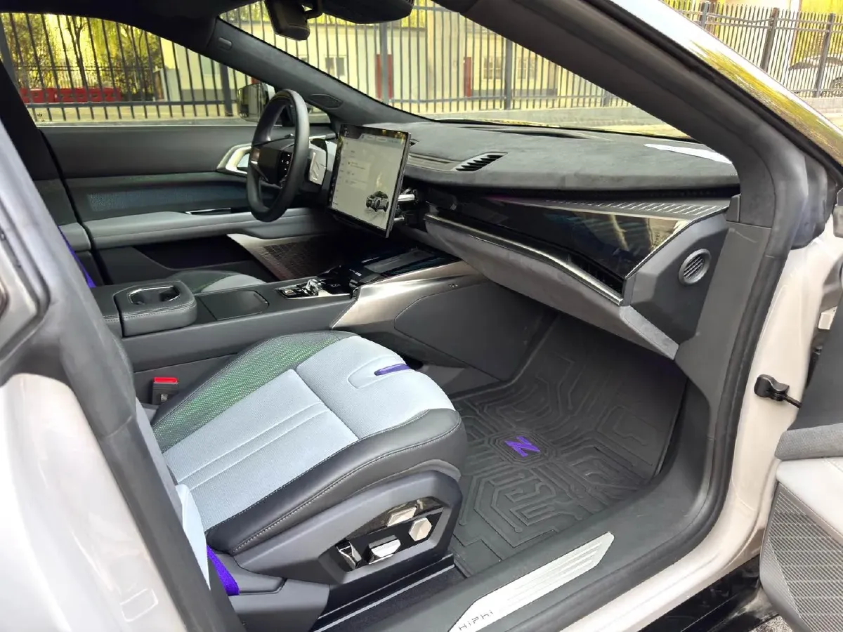 2023 HiPhi Z BEV 120KWH,autocango,china used car exporter,china ev exporter,chinese used car exporter,chinese used ev exporter