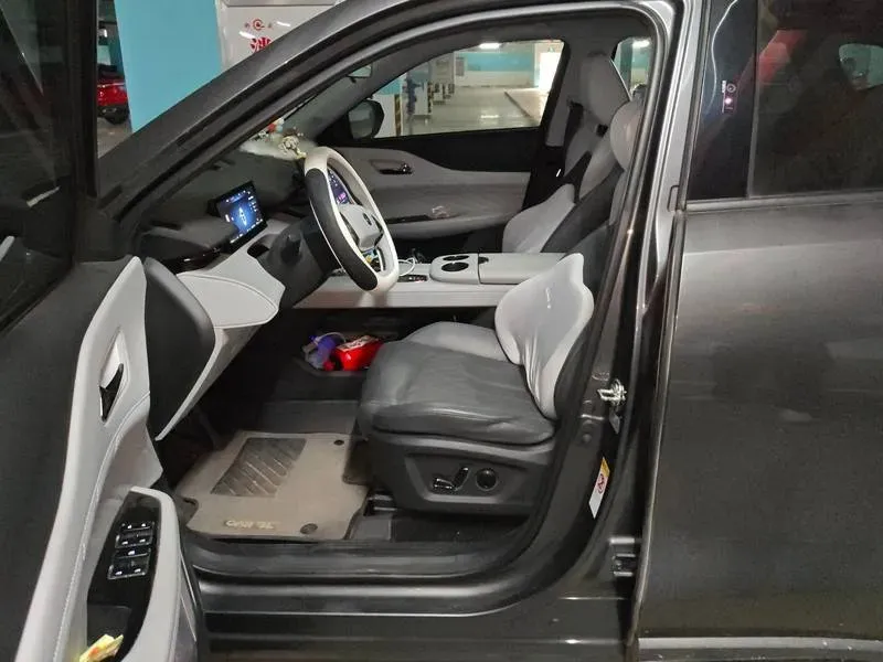 2024 ChangAn UNI-Z 1.5L 98HP L4 E-CVT PHEV 18.4KWH,autocango,china used car exporter,china ev exporter,chinese used car exporter,chinese used ev exporter