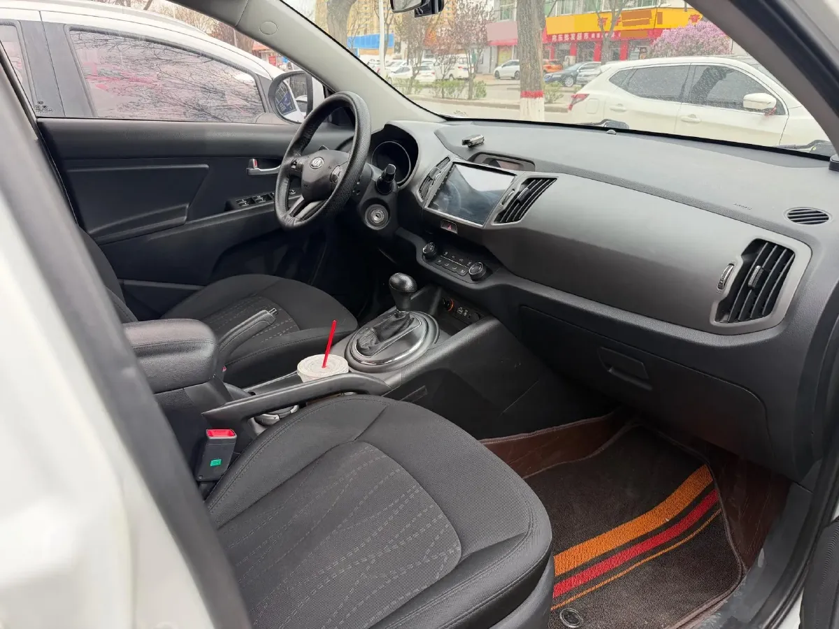 2016 Kia Sportage R 2.0L 165HP L4 6AT,autocango,china used car exporter,china ev exporter,chinese used car exporter,chinese used ev exporter