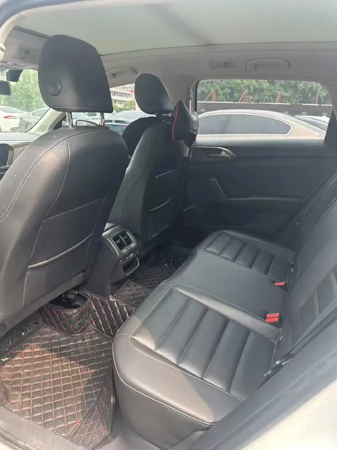 2021 Volkswagen Tharu 1.4T 150HP L4 7DCT,autocango,china used car exporter,china ev exporter,chinese used car exporter,chinese used ev exporter