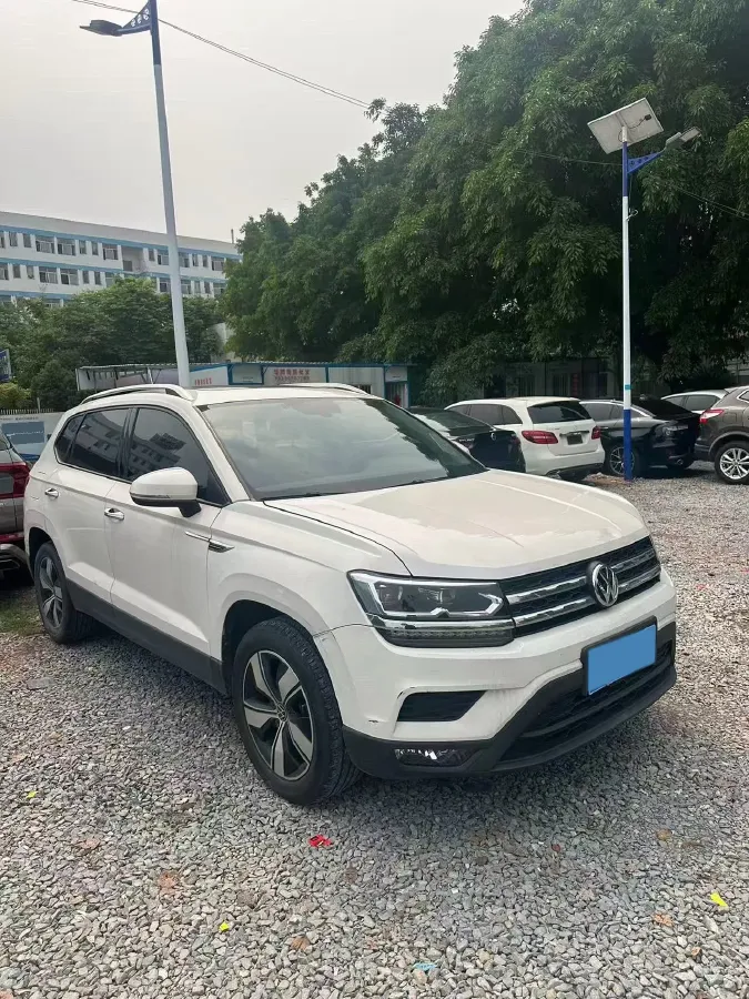 2021 Volkswagen Tharu 1.4T 150HP L4 7DCT,autocango,china used car exporter,china ev exporter,chinese used car exporter,chinese used ev exporter