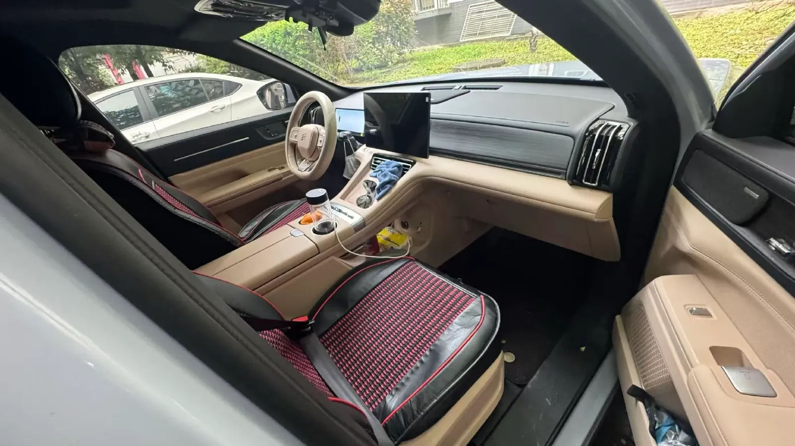 2025 Jetour X70 Plus 1.5T 156HP L4 CVT,autocango,china used car exporter,china ev exporter,chinese used car exporter,chinese used ev exporter