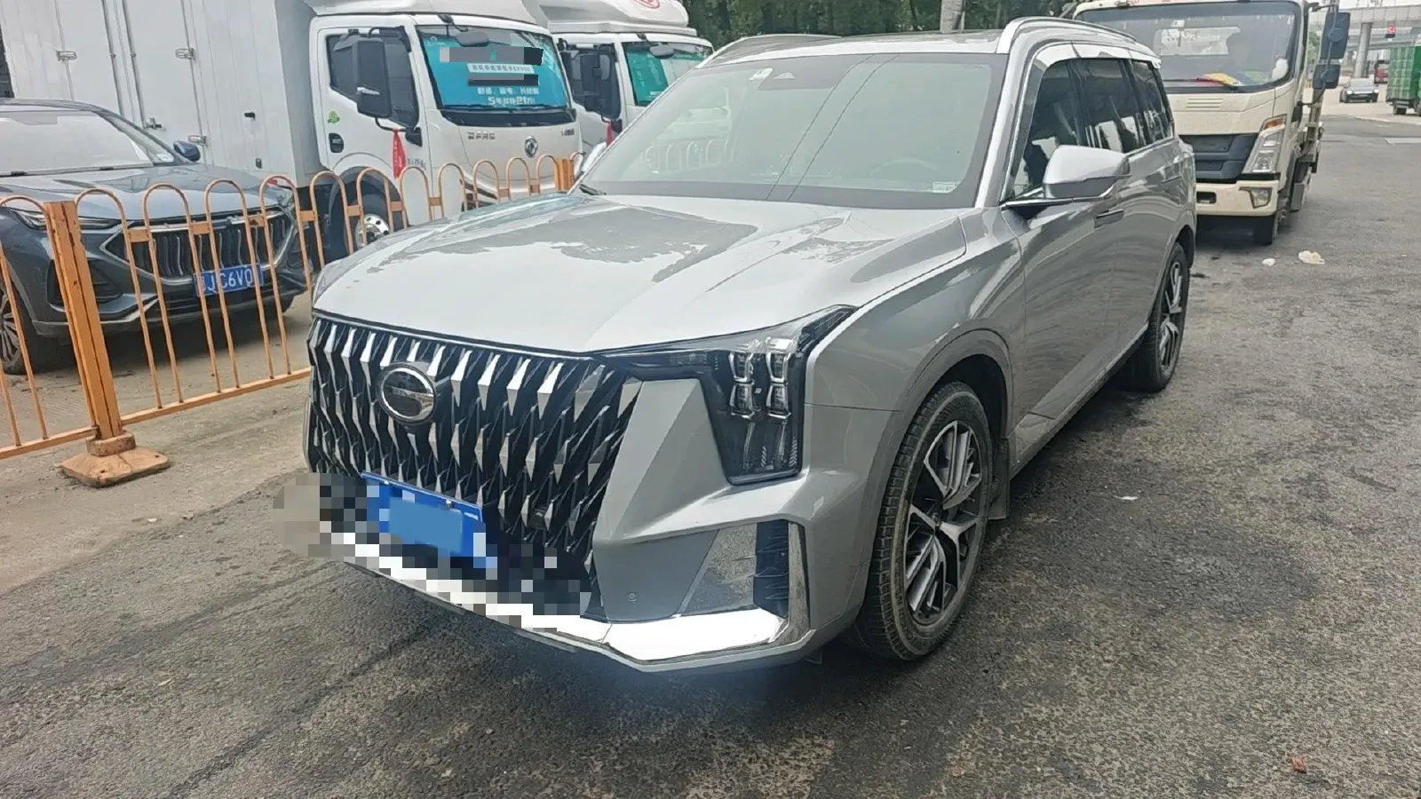 2022 GAC Trumpchi GS8 2.0T 252HP L4 8AT,autocango,china used car exporter,china ev exporter,chinese used car exporter,chinese used ev exporter