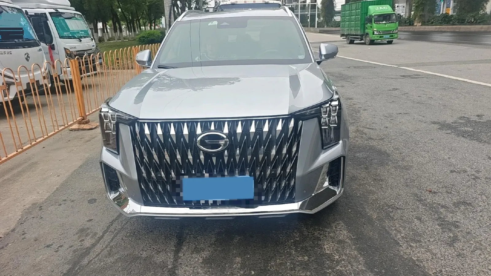 2022 GAC Trumpchi GS8 2.0T 252HP L4 8AT,autocango,china used car exporter,china ev exporter,chinese used car exporter,chinese used ev exporter
