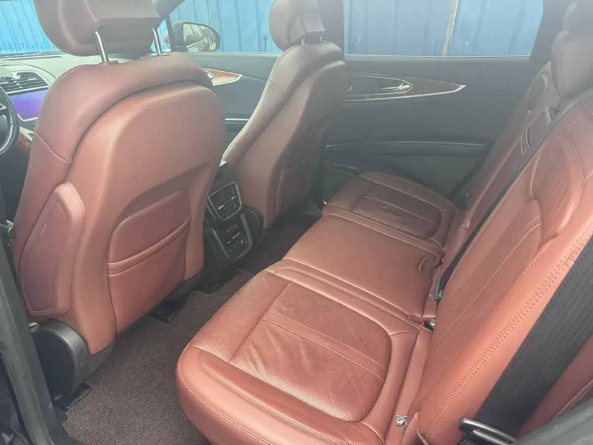 2019 Lincoln Nautilus 2.7T 329HP V6 8AT,autocango,china used car exporter,china ev exporter,chinese used car exporter,chinese used ev exporter