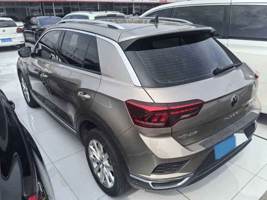 2021 Volkswagen T-Roc 1.4T 150HP L4 7DCT,autocango,china used car exporter,china ev exporter,chinese used car exporter,chinese used ev exporter