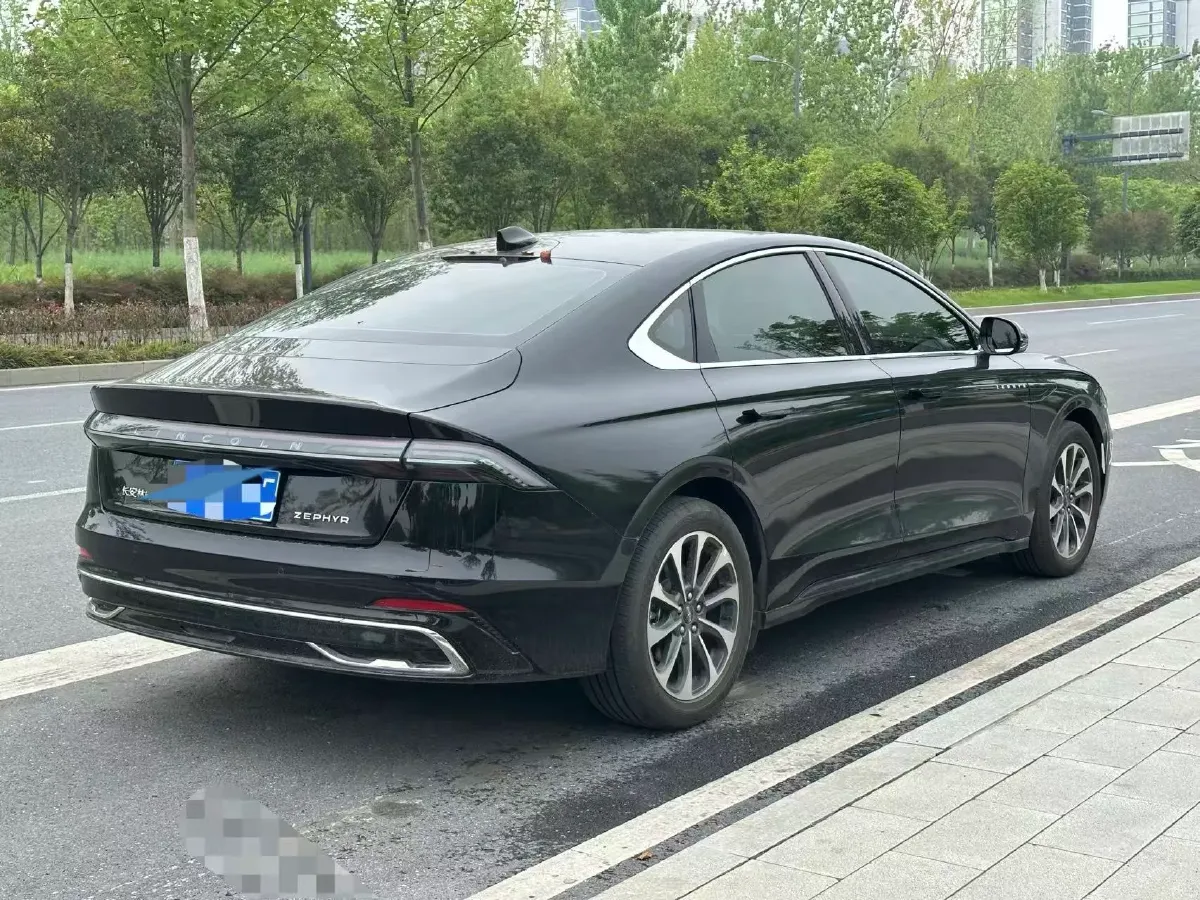 2025 Lincoln Z 2.0T 261HP L4 8AT,autocango,china used car exporter,china ev exporter,chinese used car exporter,chinese used ev exporter